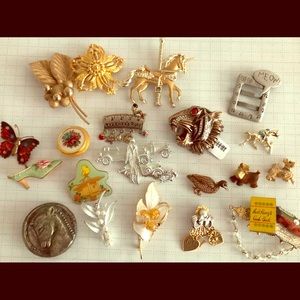 Selection of costume Brooches